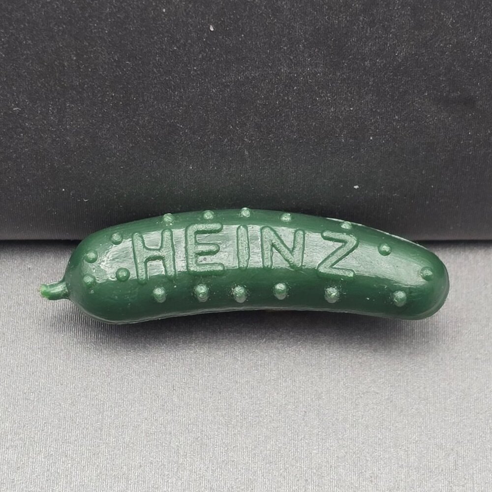 VTG Heinz Pickle Pin 1.25" 40s Promotional Memorabilia Green Plastic Safety Pin